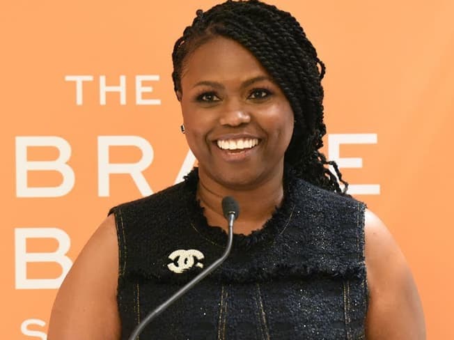 Chanel Cristoff Davis Dispels Myths About Women-Owned Businesses | The Embrace Ambition Series